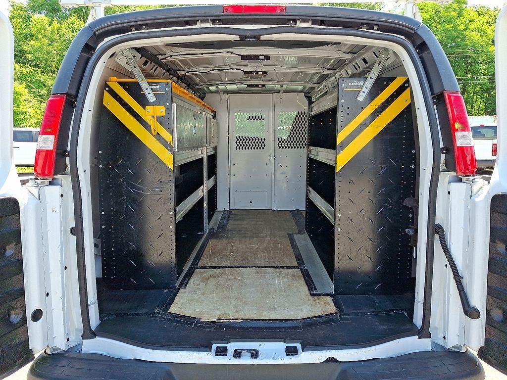 2021 Chevrolet Express 2500 Work Van Cargo