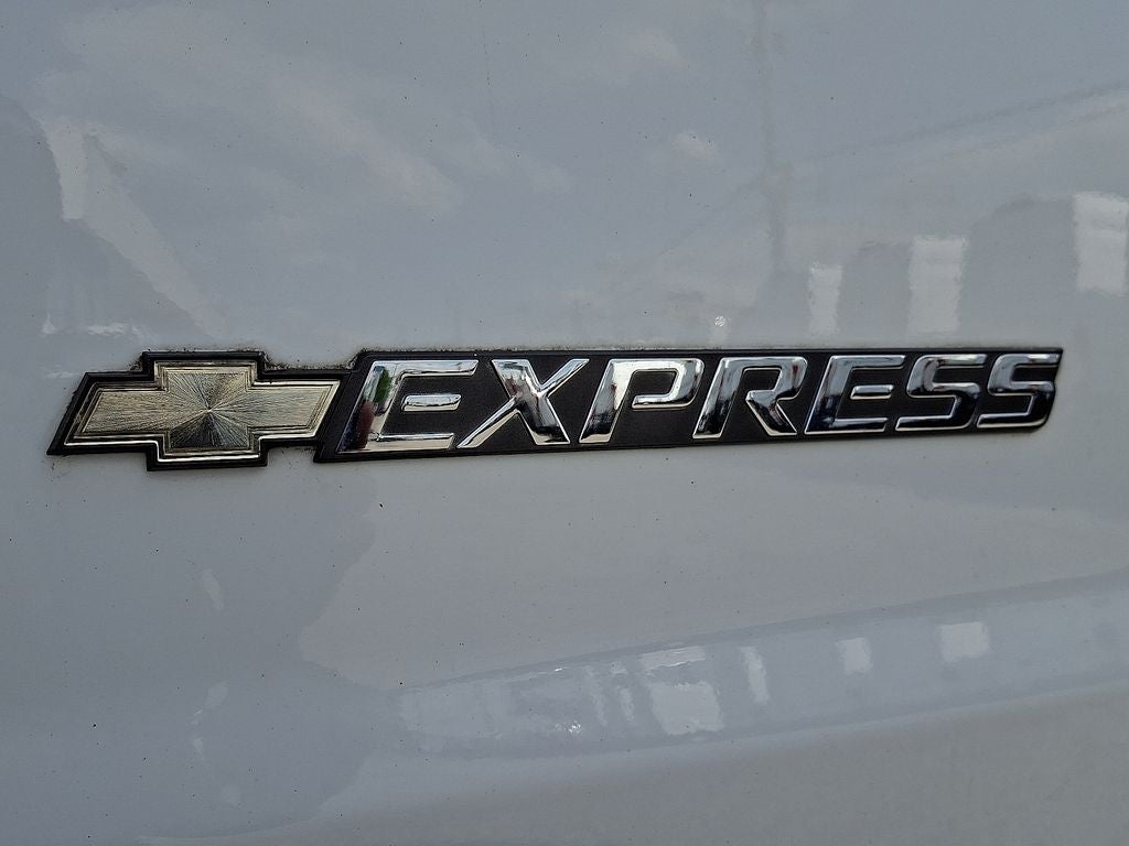 2021 Chevrolet Express 2500 Work Van Cargo