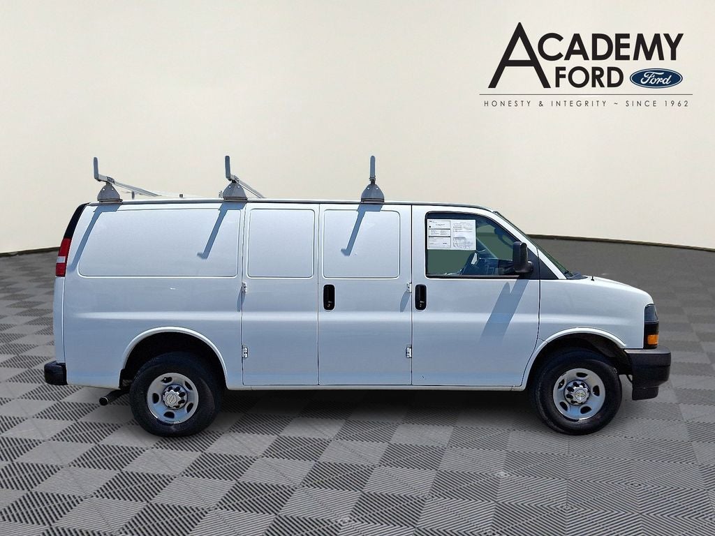 2021 Chevrolet Express 2500 Work Van Cargo