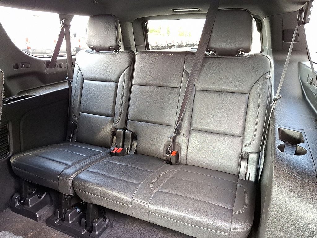 2022 Chevrolet Suburban LT
