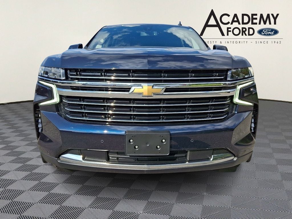 2022 Chevrolet Suburban LT