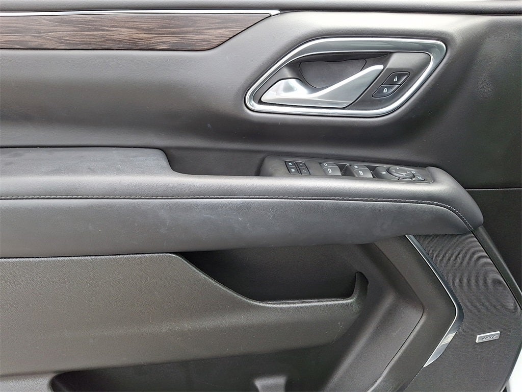 2022 Chevrolet Suburban LT