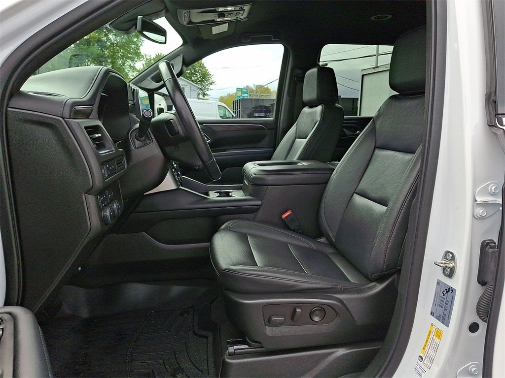 2022 Chevrolet Suburban LT