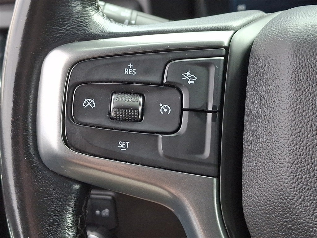 2022 Chevrolet Suburban LT