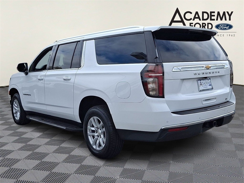 2022 Chevrolet Suburban LT