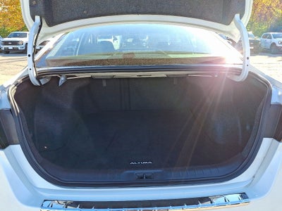 2022 Nissan Altima 2.5 SV