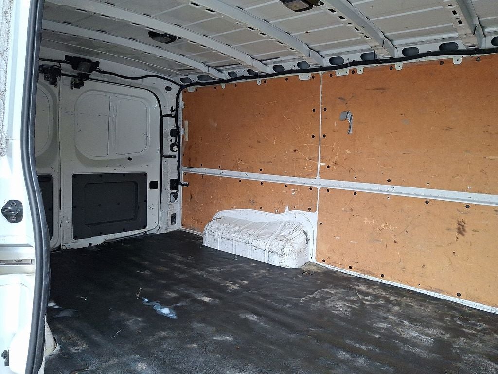 2018 Nissan NV2500 HD SV Standard Roof