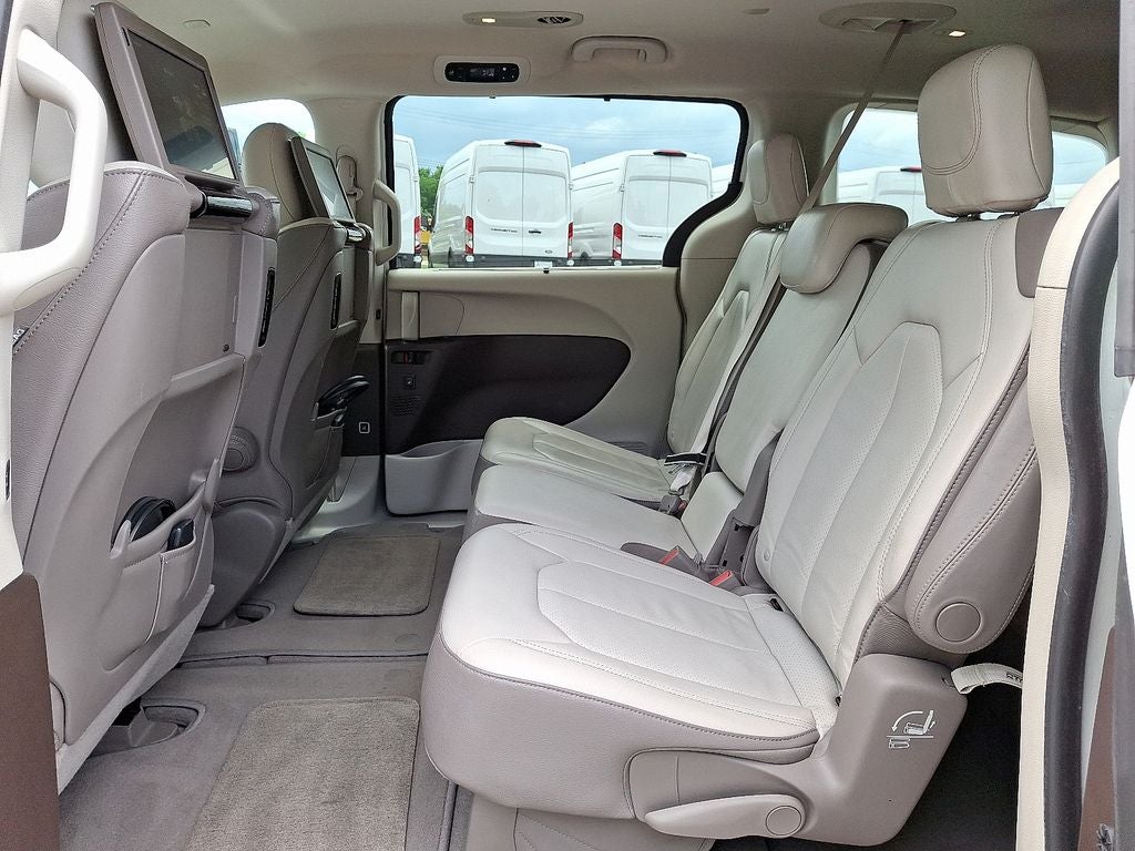 2018 Chrysler Pacifica Touring L Plus
