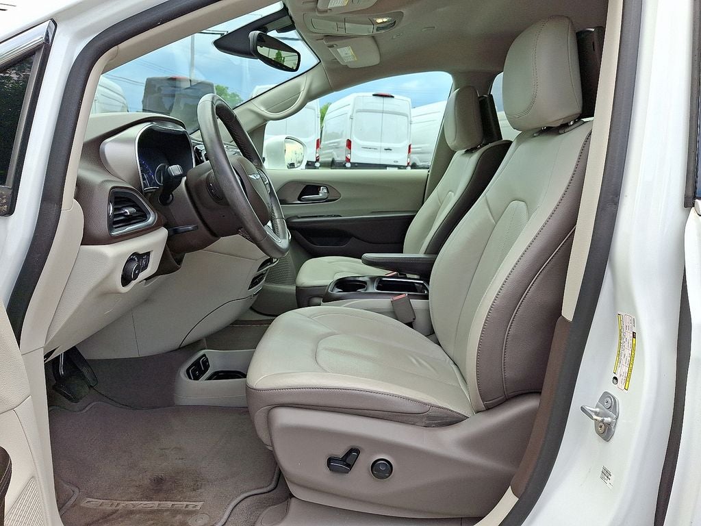 2018 Chrysler Pacifica Touring L Plus