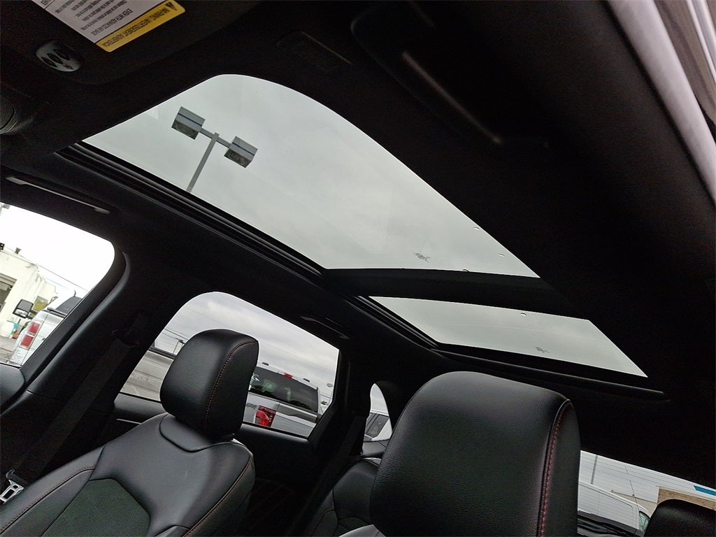 2024 Ford Edge ST Line