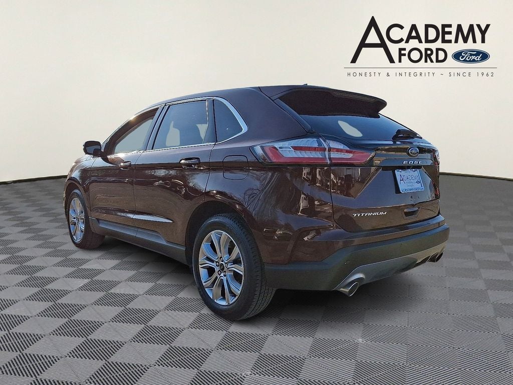 2024 Ford Edge Titanium