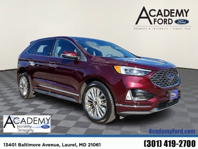 2020 Ford Edge Titanium