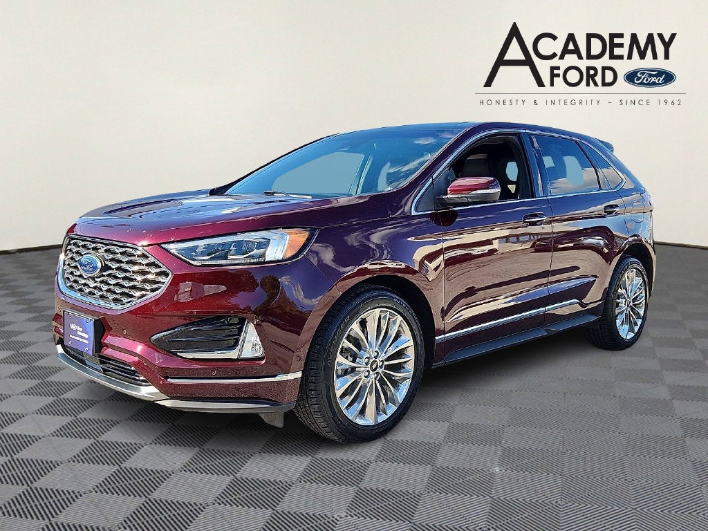 2020 Ford Edge Titanium