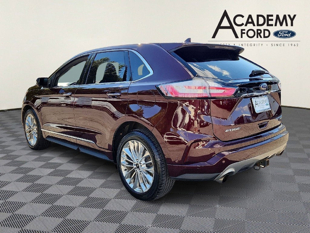 2020 Ford Edge Titanium