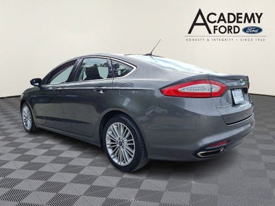 2016 Ford Fusion SE