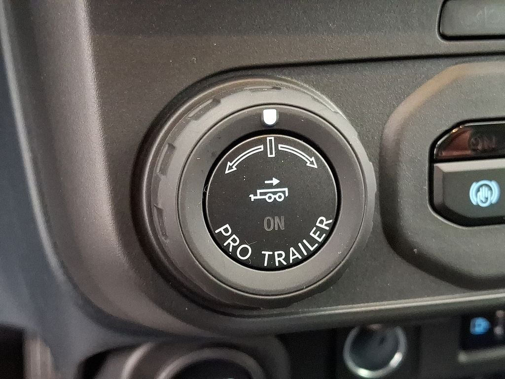 2026 Ford Maverick Lobo High