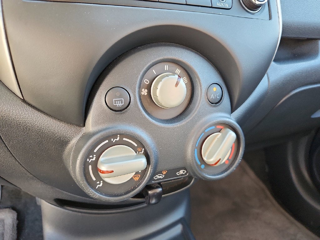 2014 Nissan Versa Note SV