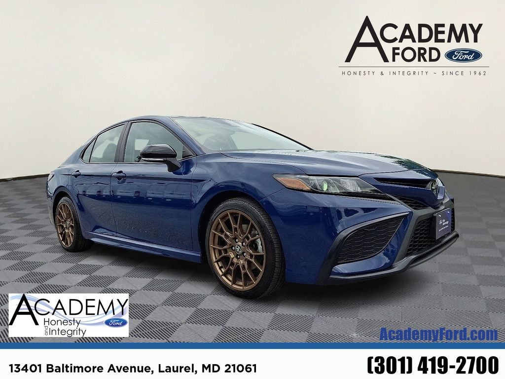 2023 Toyota Camry SE Nightshade
