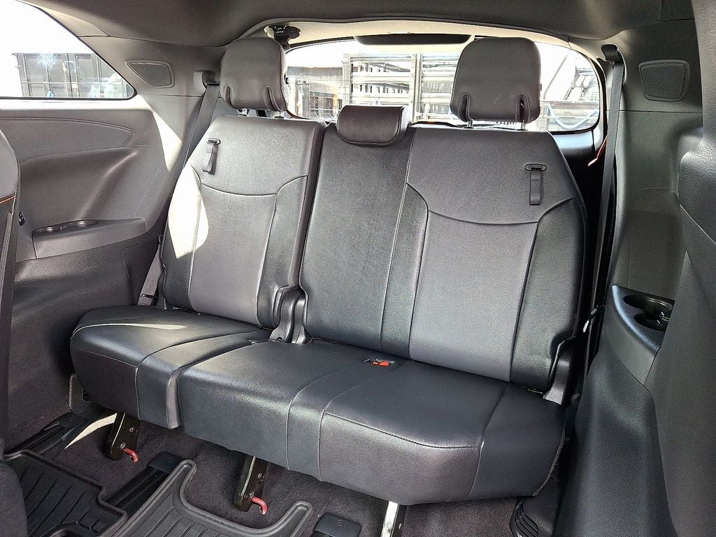 2021 Toyota Sienna XSE 7 Passenger