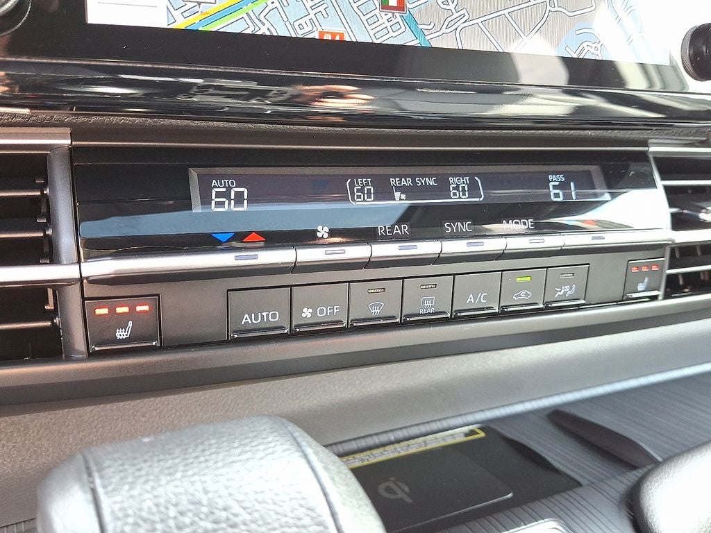 2021 Toyota Sienna XSE 7 Passenger