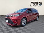 2021 Toyota Sienna XSE 7 Passenger