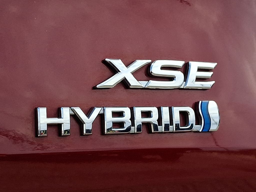 2021 Toyota Sienna XSE 7 Passenger