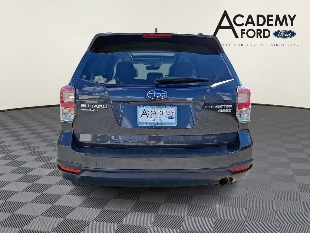 2017 Subaru Forester 2.5i Touring