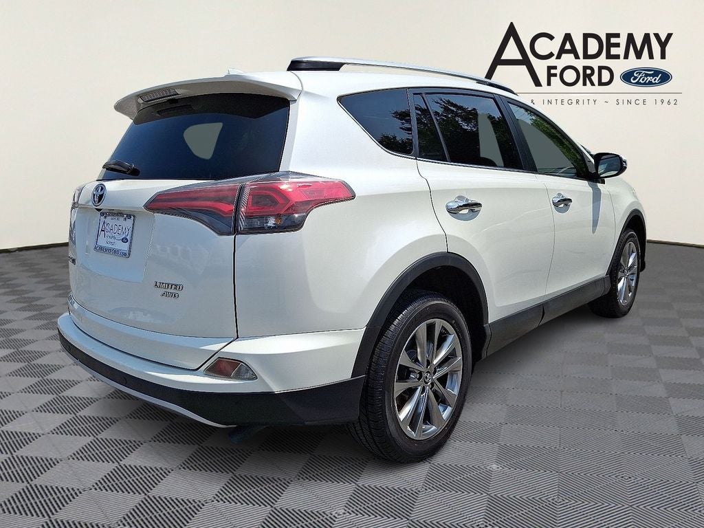 2017 Toyota RAV4 Limited