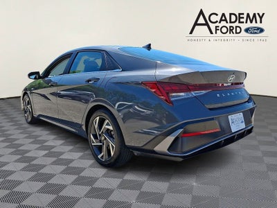 2024 Hyundai Elantra Limited