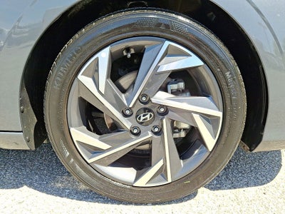 2024 Hyundai Elantra Limited