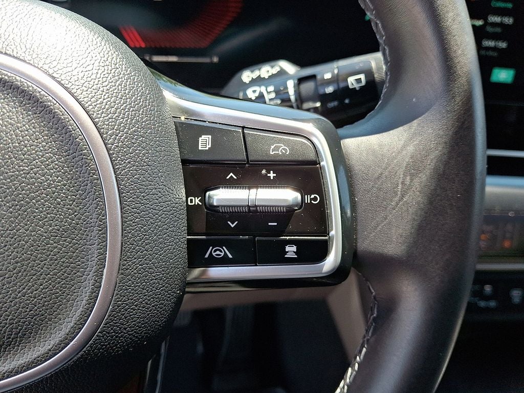 2025 Kia Carnival LXS