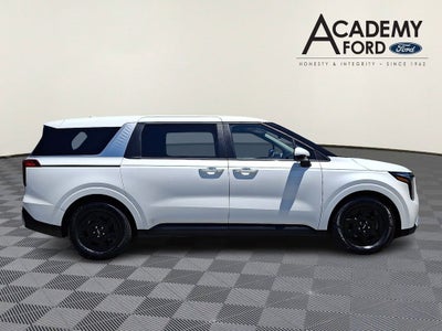 2025 Kia Carnival LXS